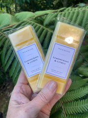 White Sandalwood & Cedar Luxury Soy Melt Snap Bar — natural vegan soy wax, hand-poured in Coromandel NZ by Wix & Bloom