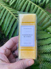 White Sandalwood & Cedar Luxury Soy Melt Snap Bar — natural vegan soy wax, hand-poured in Coromandel NZ by Wix & Bloom